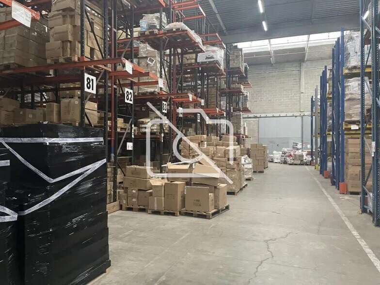 Office in Croissy-Beaubourg for lease - Building Photo - Image 2 of 6