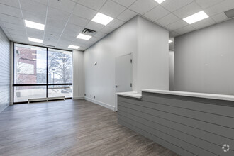 360 Sherman St, Saint Paul, MN for lease Interior Photo- Image 2 of 5