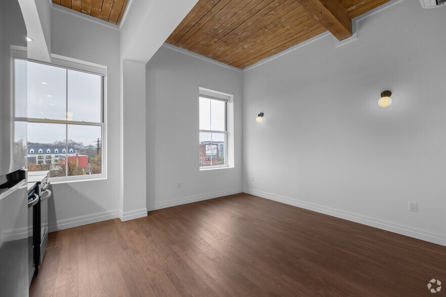 105 Court St, New Haven, CT for lease - Interior Photo - Image 2 of 21