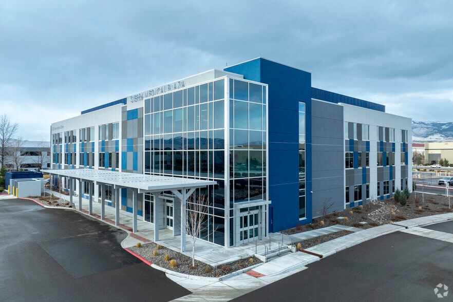 635 Innovation Dr, Reno, NV for lease - Primary Photo - Image 1 of 6