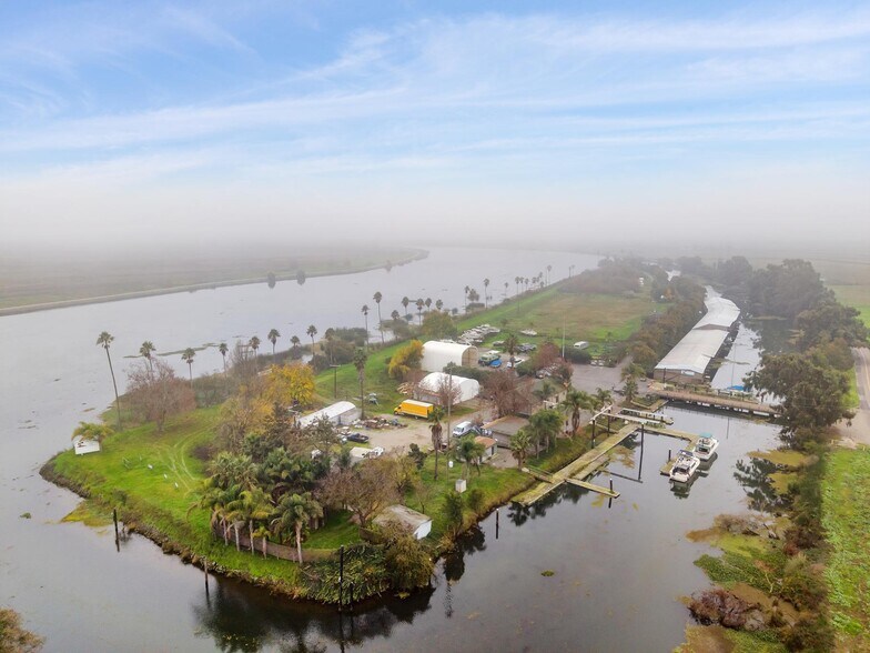 500 Brannan Island Rd, Isleton, CA à vendre - Photo du bâtiment - Image 2 de 114