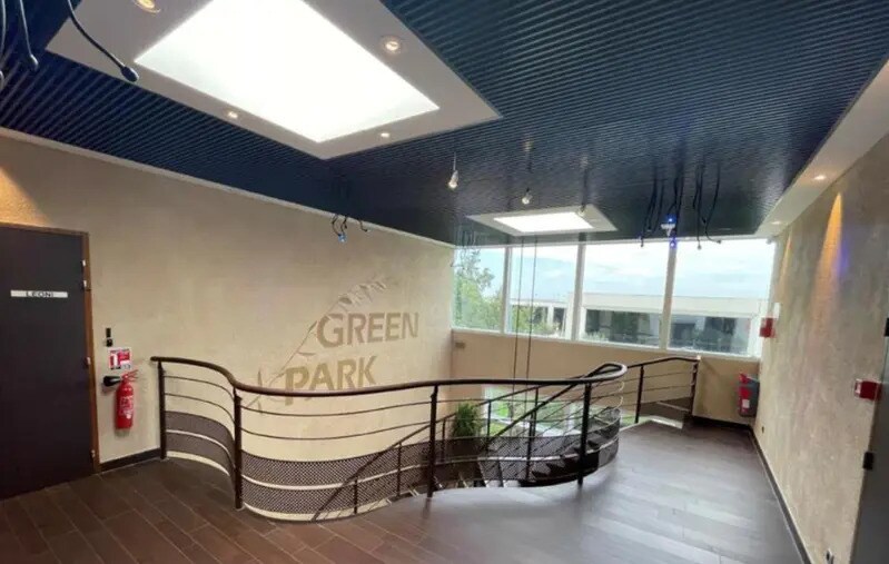 57 Avenue Jean Monnet, Colomiers à louer - Hall d’entrée - Image 3 de 11
