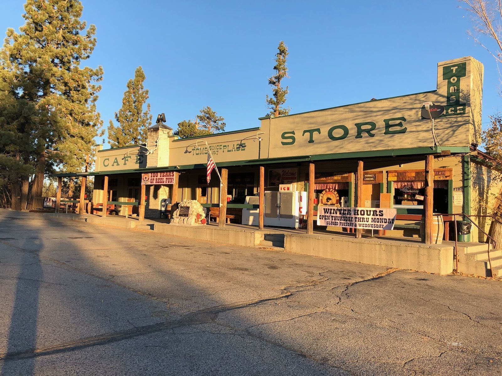 Tom's Place Resort Hwy 395, Crowley Lake, CA for sale Primary Photo- Image 1 of 12