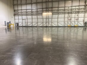 1430 Jet Stream Dr, Henderson, NV à louer Photo intérieure- Image 1 de 5