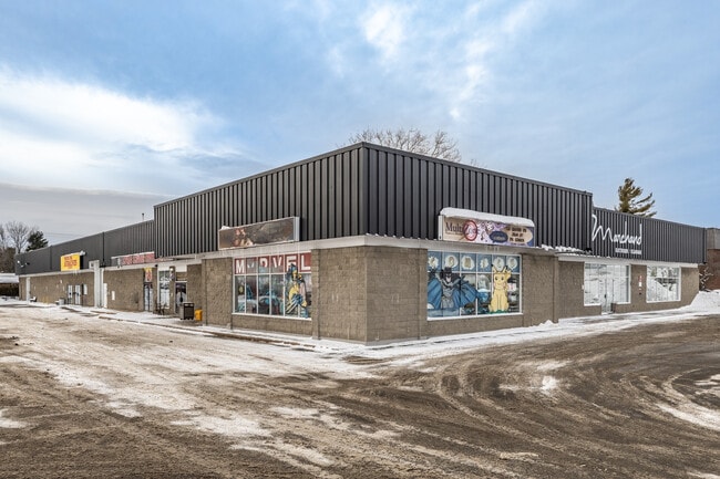 Plus de détails pour 140 Boul Gréber, Gatineau, QC - Local d'activités à louer
