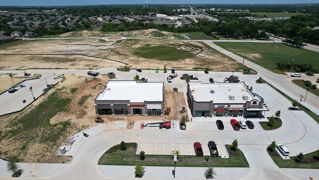 More details for 408 Justin Ln, Justin, TX - Retail for Sale
