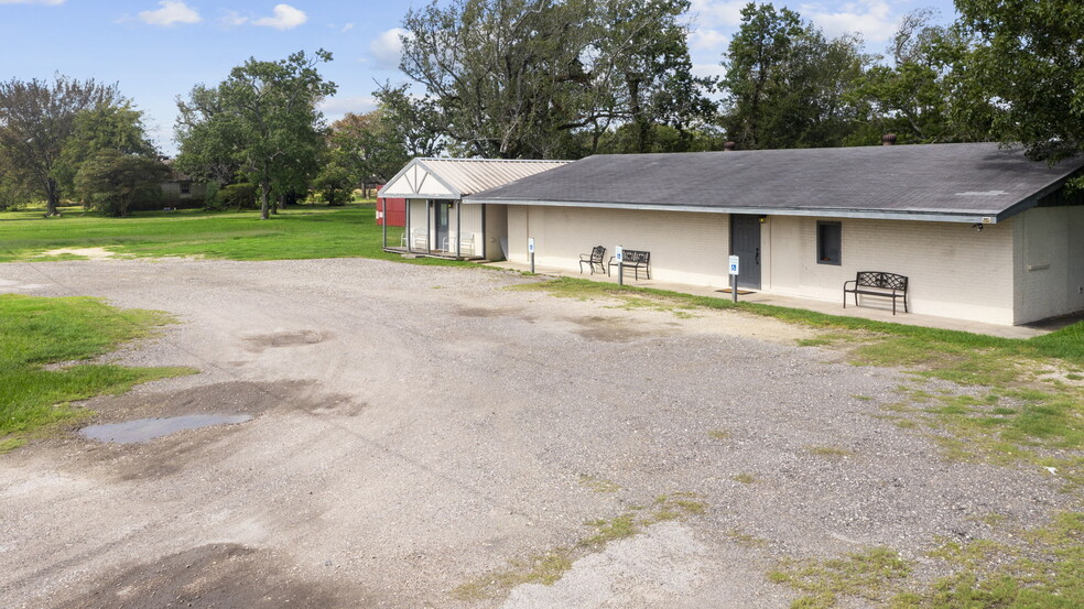 12101 FM 1409, Dayton, TX à vendre - Photo du bâtiment - Image 3 de 9