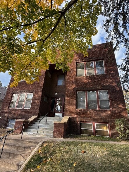1733 Selby Ave, Saint Paul, MN for sale - Building Photo - Image 2 of 3