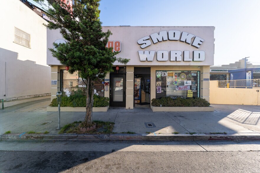 2245-2251 Westwood Blvd, Los Angeles, CA à vendre - Photo du bâtiment - Image 2 de 18