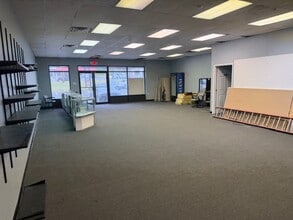 Scranton Carbondale Hwy, Eynon, PA for lease Interior Photo- Image 2 of 3