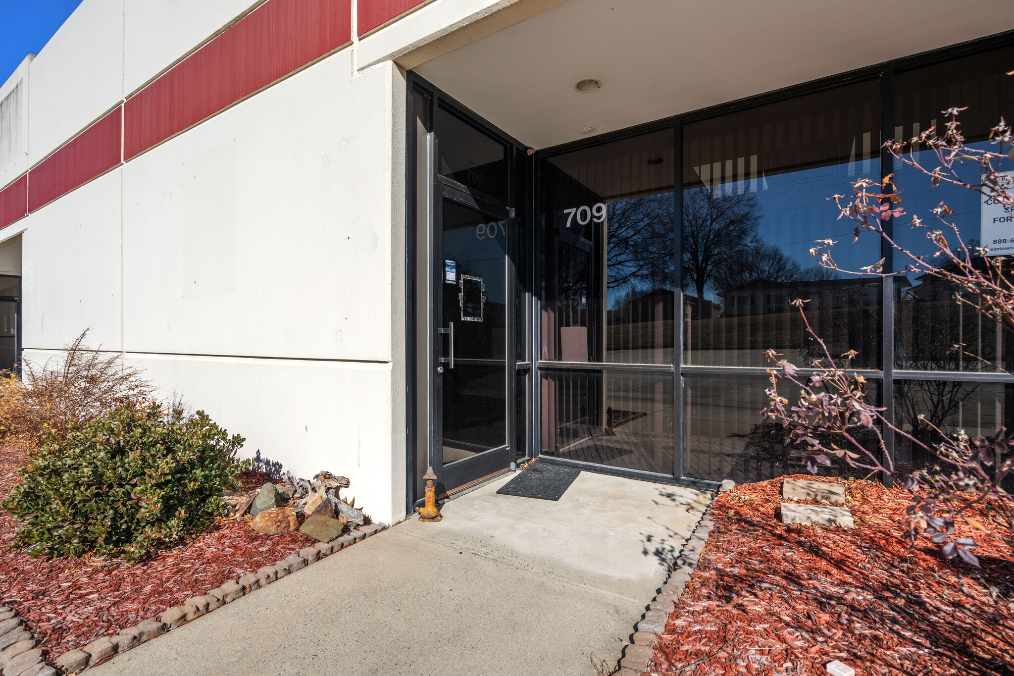 1907 Maple Ave, Burlington, NC for lease Building Photo- Image 1 of 4