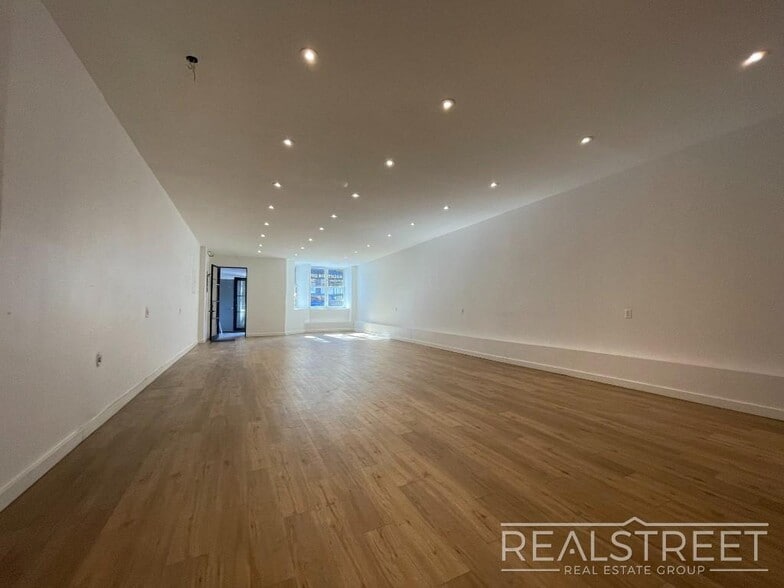 1625 Union St, Brooklyn, NY for lease - Primary Photo - Image 1 of 6