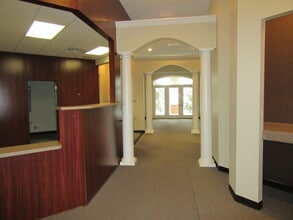 7567 Central Parke Blvd, Mason, OH for lease Interior Photo- Image 1 of 9