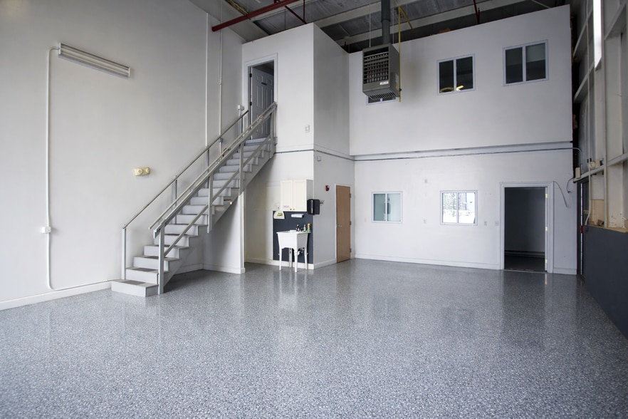 55 Knox Trail, Acton, MA for lease - Building Photo - Image 2 of 10