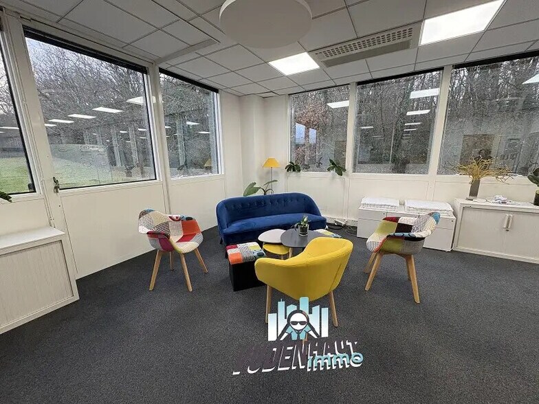 Bureau dans Colomiers à louer - Photo intérieure - Image 1 de 9