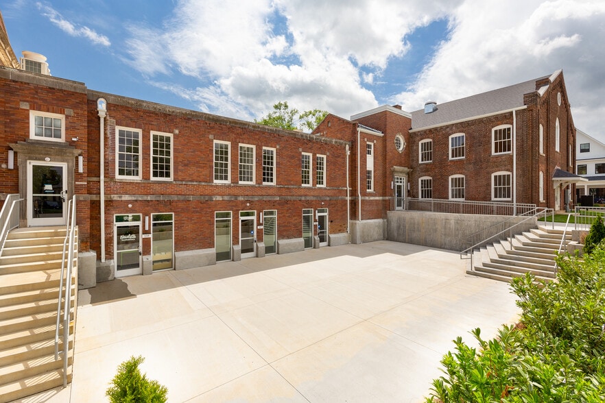 1700 Greenwood Ave, Nashville, TN for lease - Building Photo - Image 2 of 12