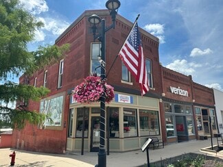 More details for 731 12th St, Belle Plaine, IA - Retail for Sale