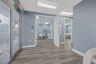 2515 State Road 7, Wellington, FL for lease Interior Photo- Image 2 of 6