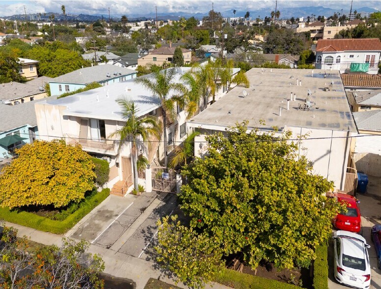3742-3750 S Bentley Ave, Los Angeles, CA à vendre - Photo du bâtiment - Image 3 de 6