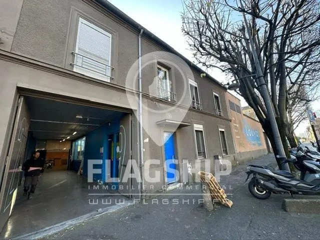 Retail in Ivry-sur-Seine for lease Building Photo- Image 1 of 11