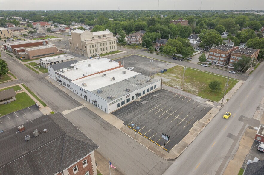 410 S Pearl Ave, Joplin, MO à vendre - Photo du bâtiment - Image 2 de 22
