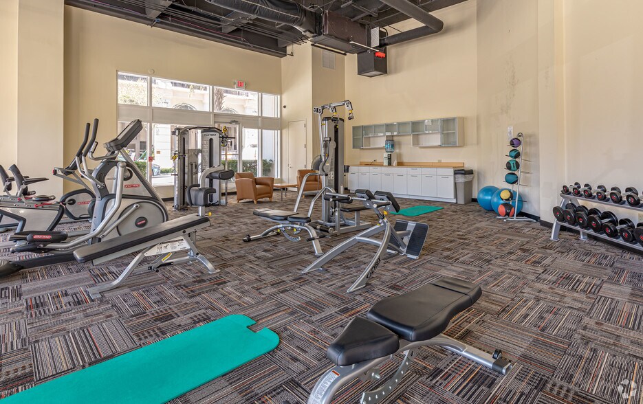 222 Lakeview Ave, West Palm Beach, FL à louer - Photo intérieure - Image 2 de 18