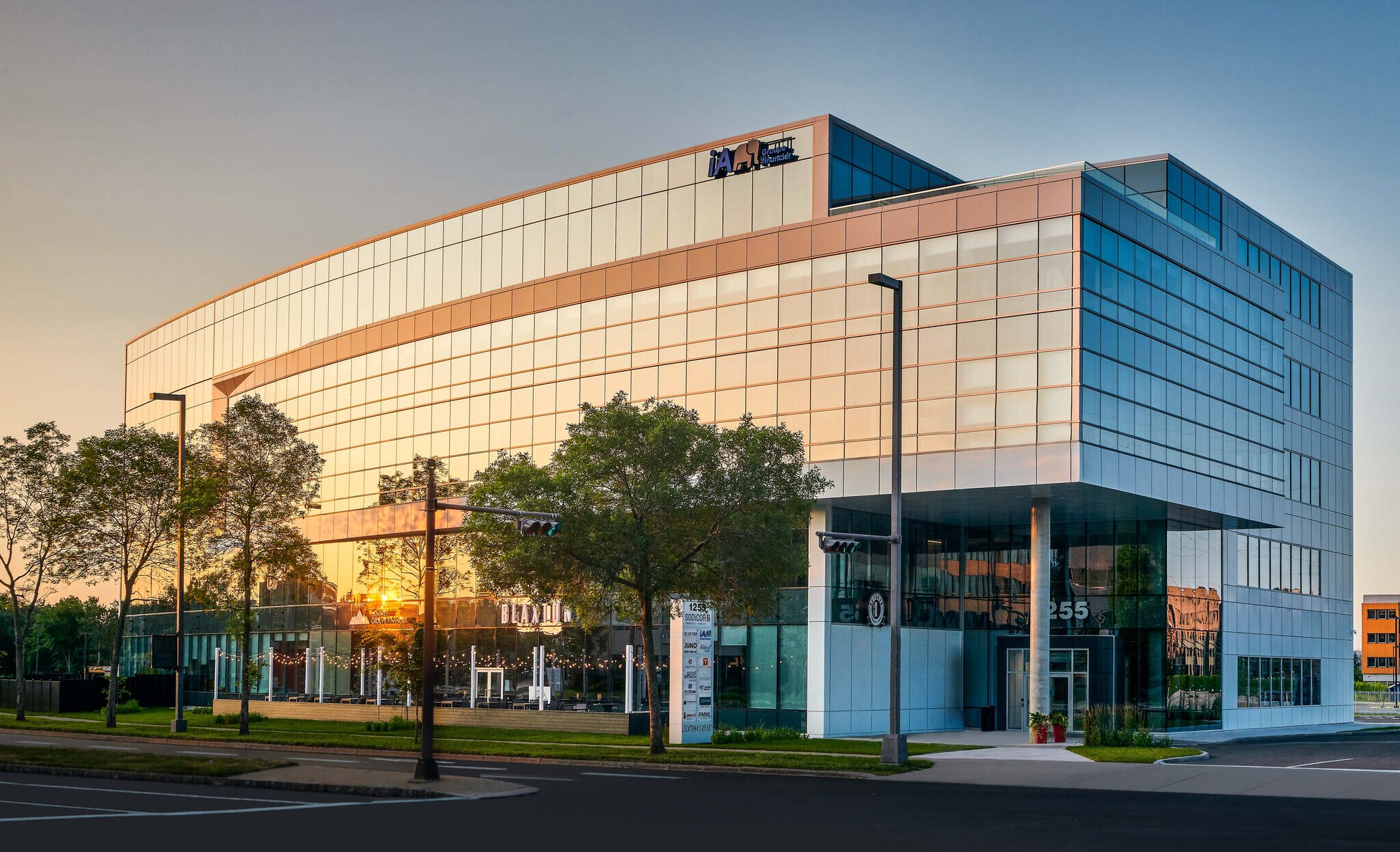 1255 Boul Lebourgneuf, Québec, QC à vendre Photo du bâtiment- Image 1 de 1