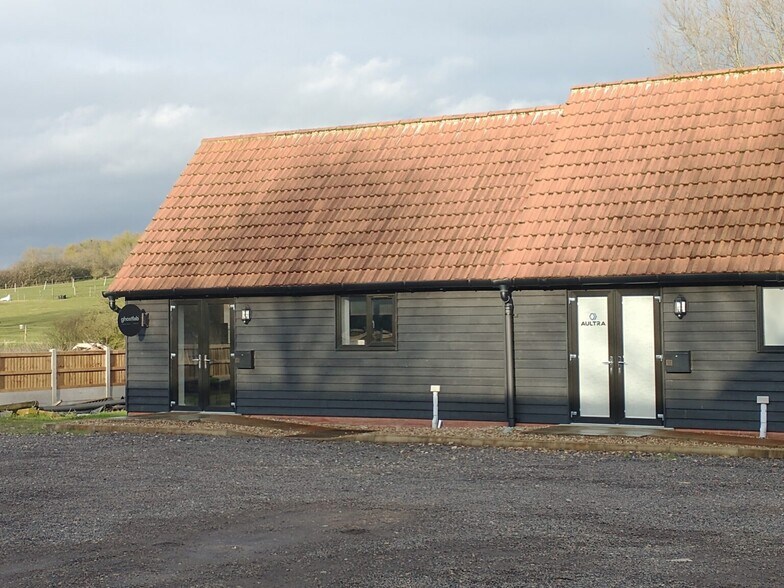 Brent Eleigh Rd, Sudbury à louer - Photo du bâtiment - Image 2 de 2