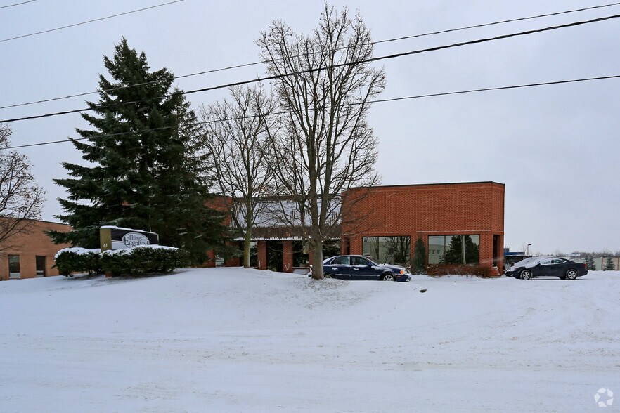 61 Mcbrine Pl, Kitchener, ON for sale - Primary Photo - Image 1 of 1