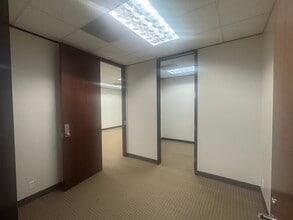 101 W Goodwin Ave, Victoria, TX for lease Interior Photo- Image 1 of 6