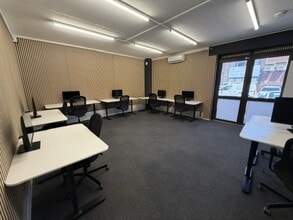 A9-A10 Medway City Centre, Rochester for lease Interior Photo- Image 2 of 8