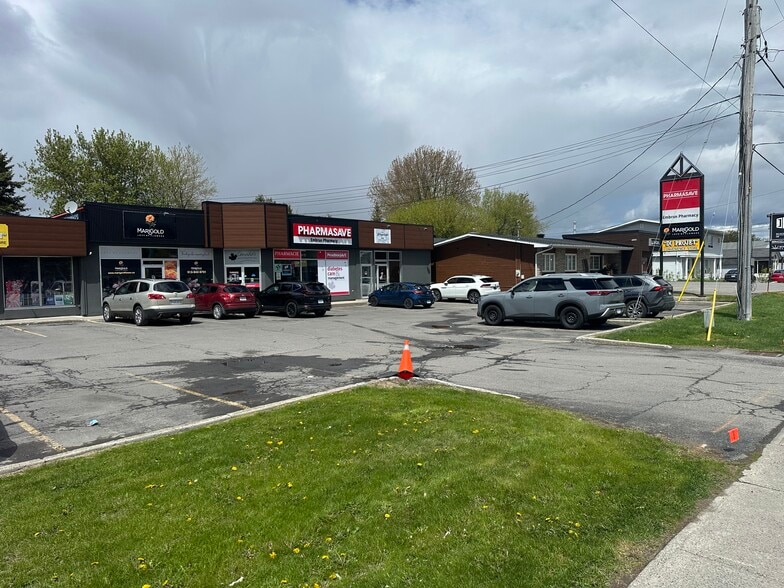 829 Notre Dame St, Embrun, ON for sale - Building Photo - Image 2 of 2