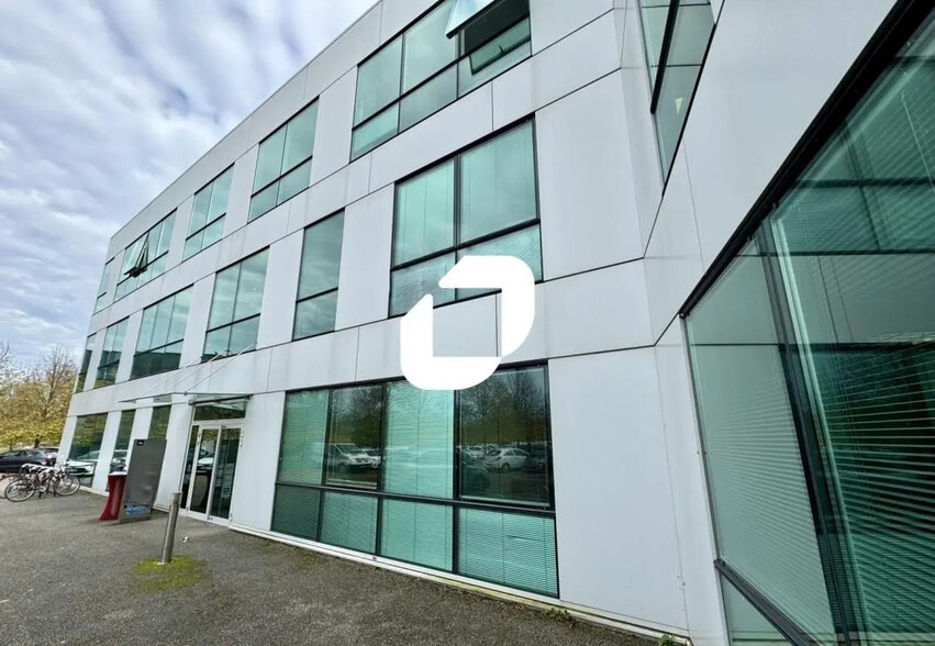 2 A Rue Des Hérons, Entzheim for lease - Primary Photo - Image 2 of 22
