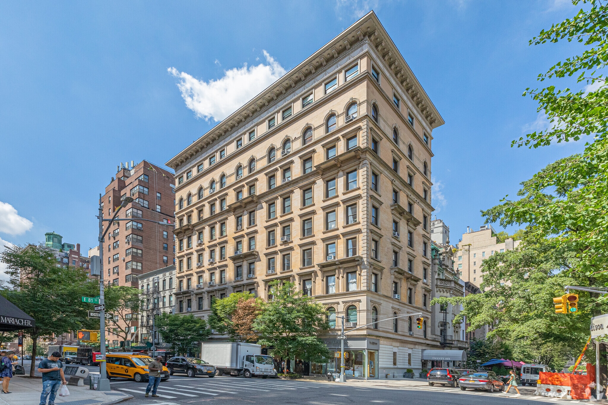 1070 Madison Ave, New York, NY for lease Building Photo- Image 1 of 4