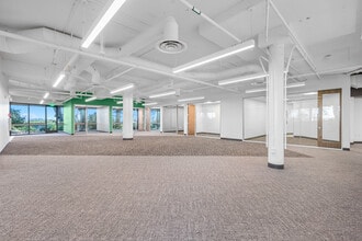 11085 N Torrey Pines Rd, La Jolla, CA for lease Interior Photo- Image 2 of 7