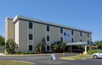 Plus de détails pour 4900 W Oakland Park Blvd, Lauderdale Lakes, FL - Médical à louer