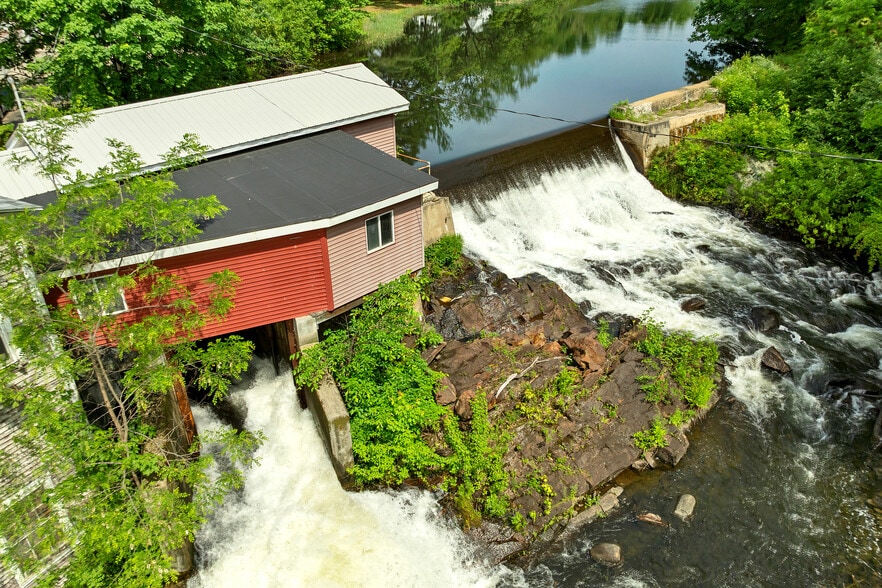 22 Main St, Ashland, NH for sale - Building Photo - Image 2 of 41