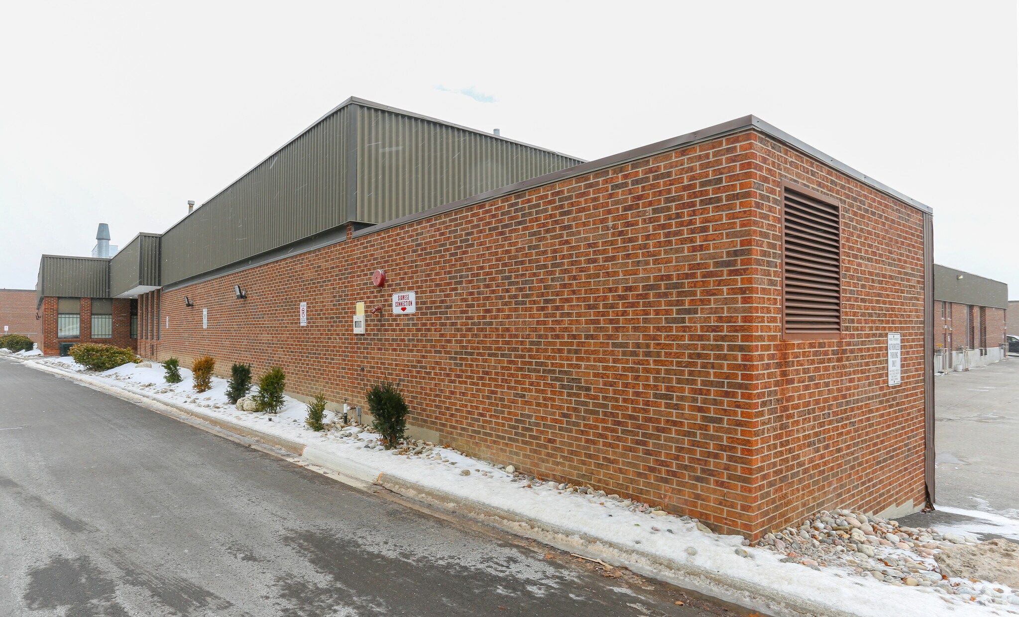 151 Bentley St, Markham, ON for sale Primary Photo- Image 1 of 1