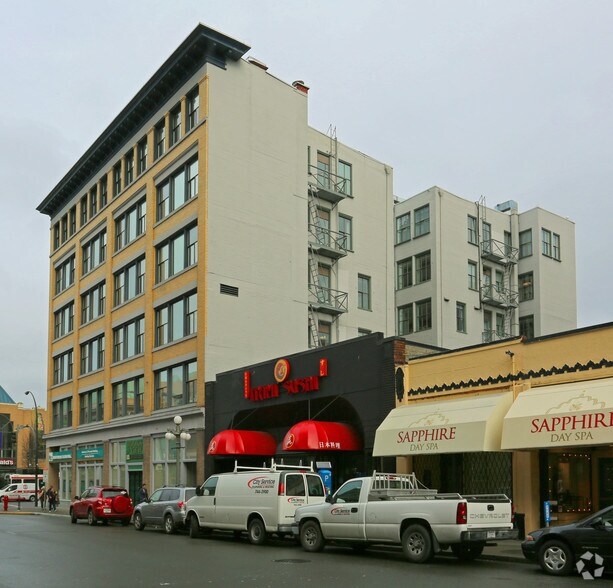 702 View St, Victoria, BC à louer - Photo du bâtiment - Image 2 de 4