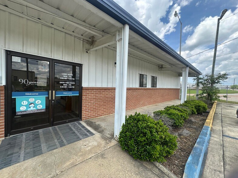 59 Yorkville Park Sq, Columbus, MS for sale - Primary Photo - Image 1 of 8