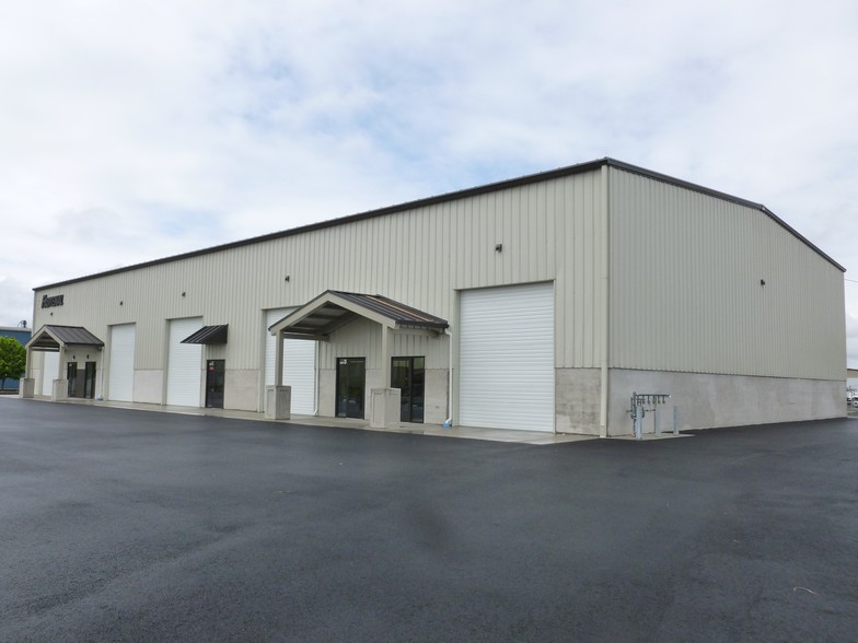 29751 E Enid Rd, Eugene, OR for lease - Primary Photo - Image 3 of 6