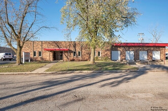 1025 Industrial Dr, Bensenville, IL for lease Building Photo- Image 1 of 11