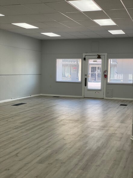 1310 Central Ave, Middletown, OH for lease - Building Photo - Image 2 of 11