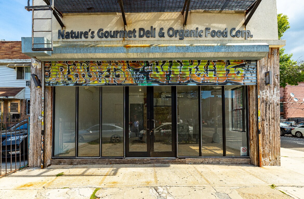 565 Evergreen Ave, Brooklyn, NY for lease Building Photo- Image 1 of 2