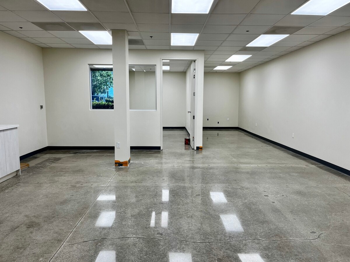 3191 W Temple Ave, Pomona, CA 91768 - Unit 130 - - Interior Photo - Image 1 of 5