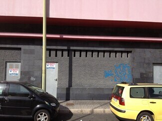 Plus de détails pour Commerce de détail à vendre