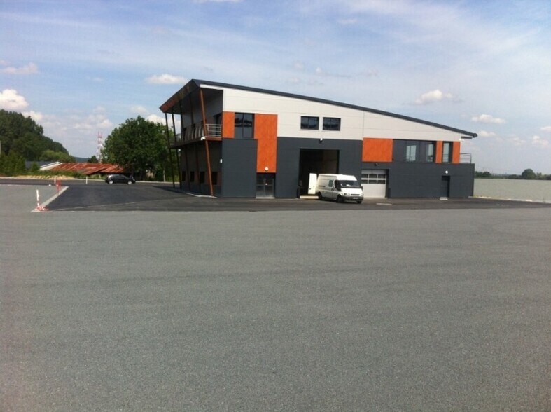 Flex dans Tancarville à louer - Photo du bâtiment - Image 2 de 3