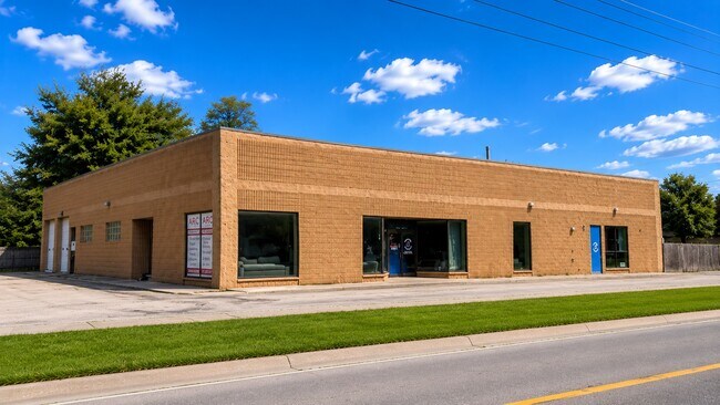 More details for 51 E Plainfield Rd, Countryside, IL - Industrial for Lease