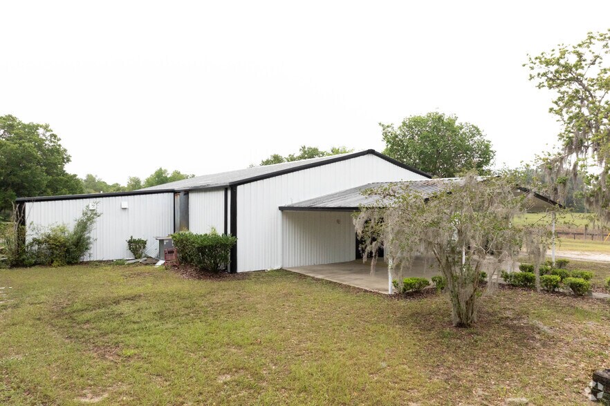 31336 County Road 437, Sorrento, FL à vendre - Photo principale - Image 1 de 3