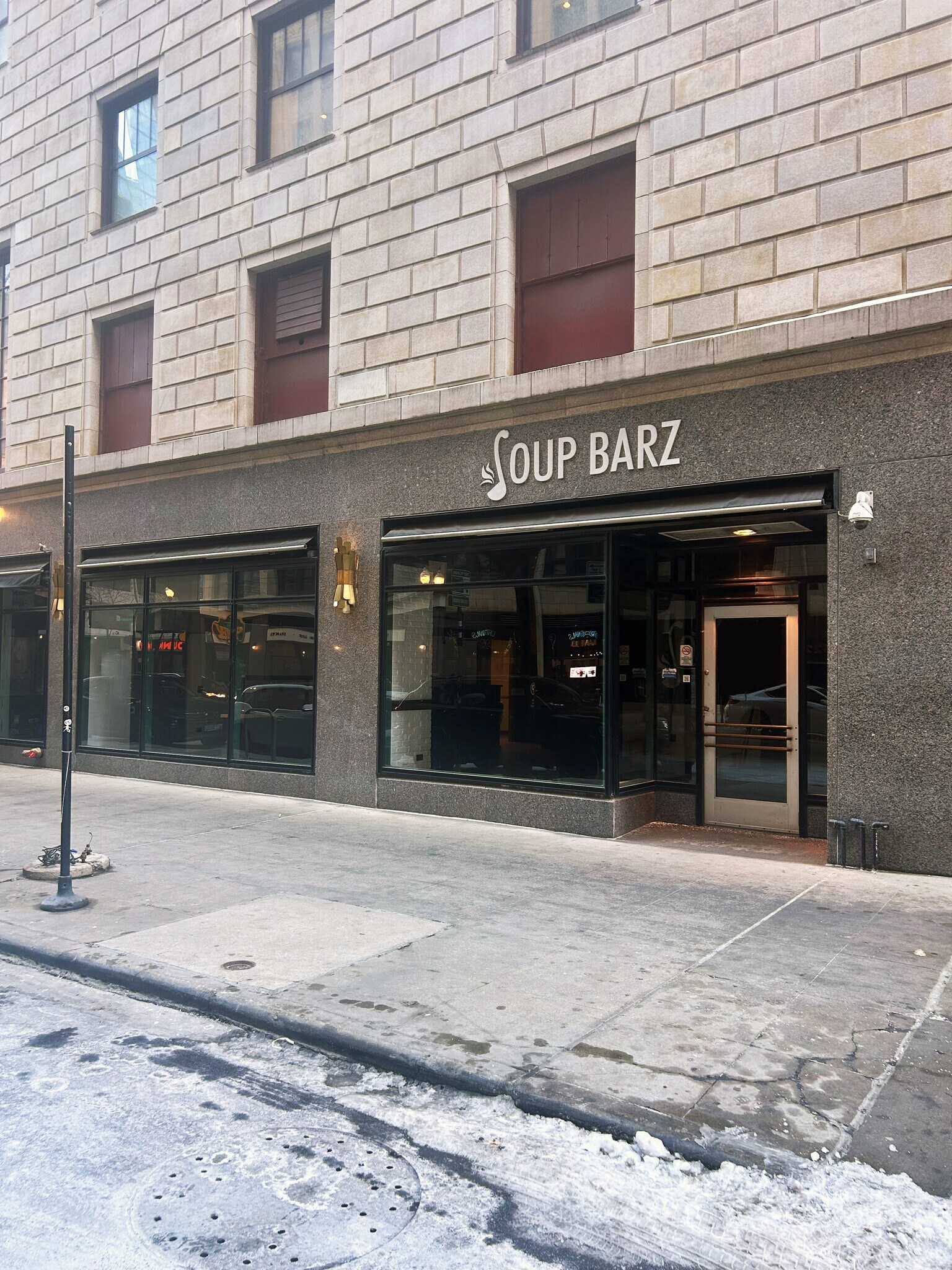 133 N Wells St, Chicago, IL for lease Primary Photo- Image 1 of 2